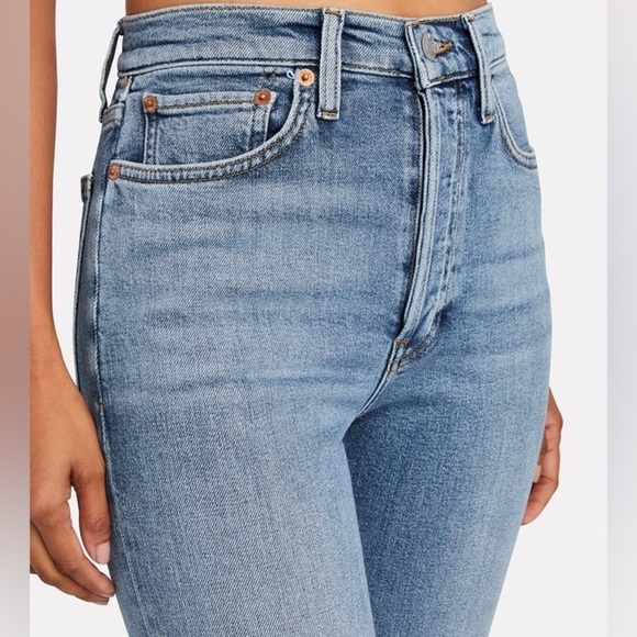 RE/DONE High-Rise Ankle Crop Jeans in Hazey Indigo - Picture 4 of 10